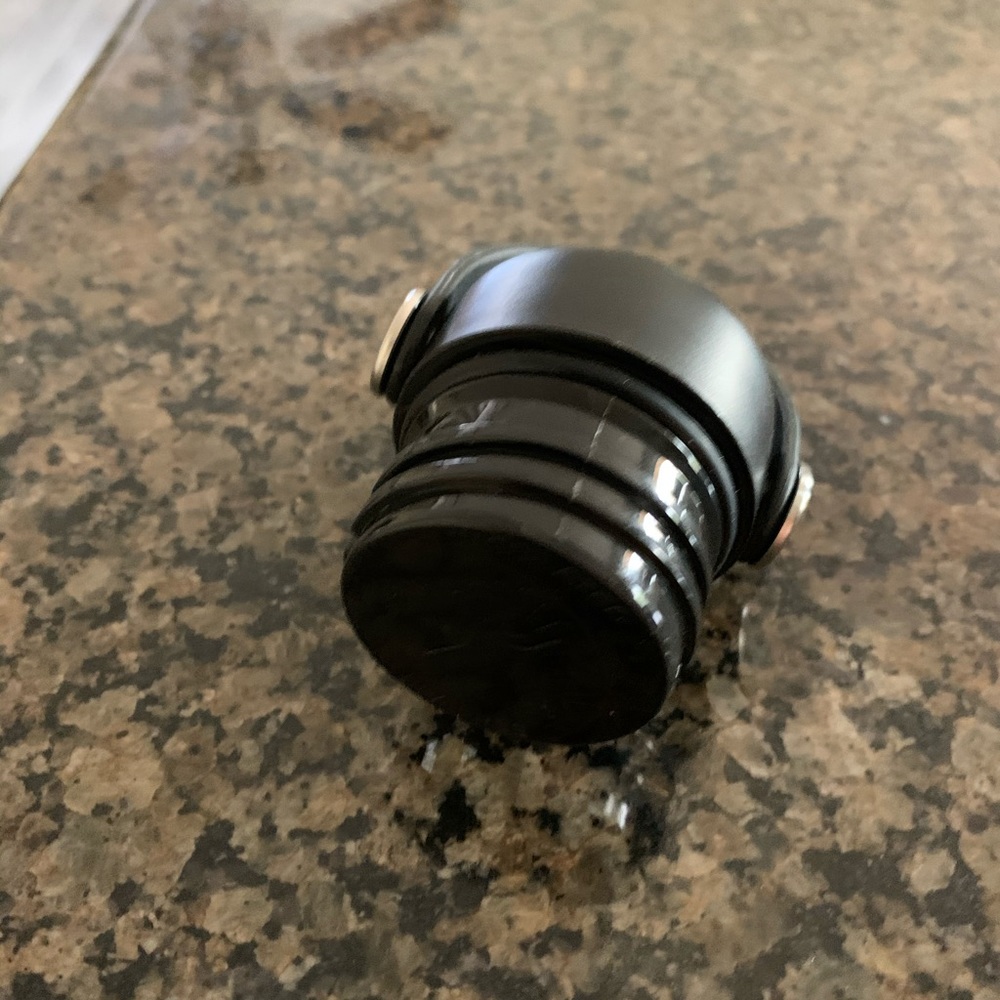 Hydro flask cap for 24oz bottle - Picture 3 of 3